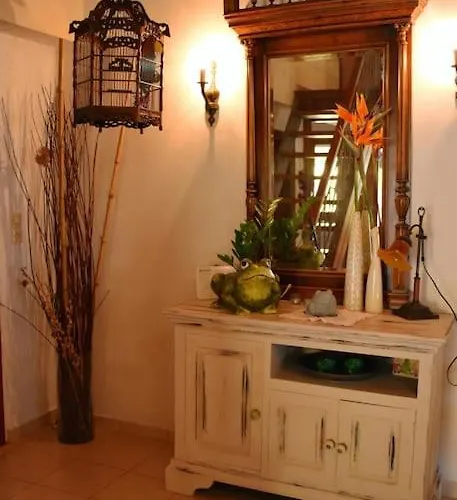 Zina's House Tatil Evi Troulos