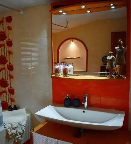 Holiday home Zina's House Troulos