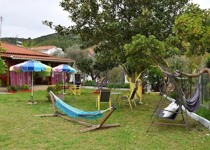 Holiday home Zina's House Troulos