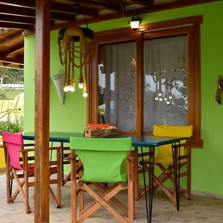 Holiday home Zina's House Troulos